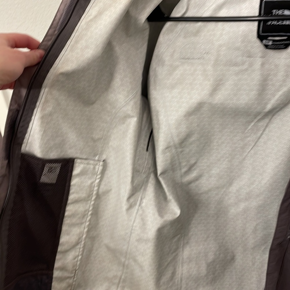 North Face Shell Jacket - Picture 4 of 5